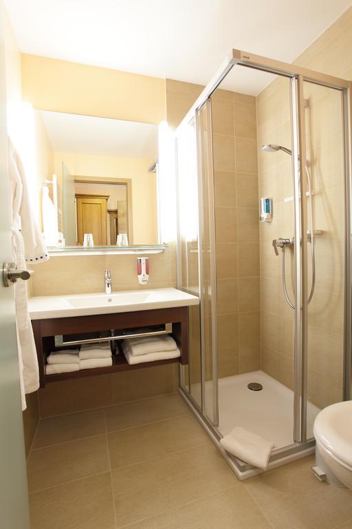 Hotel Alter Weissbraeu Bad Birnbach Dış mekan fotoğraf